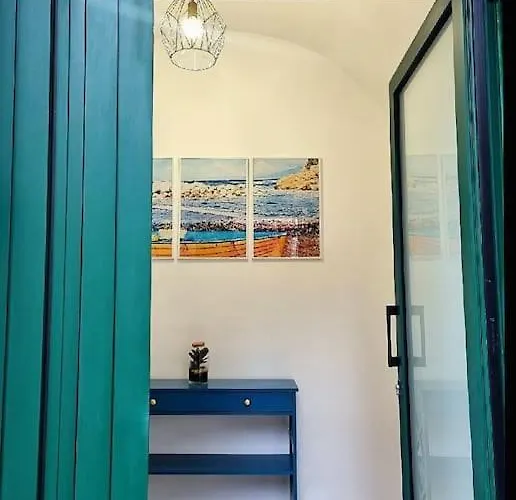 Petite Sorrento