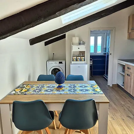 Apartment Petite