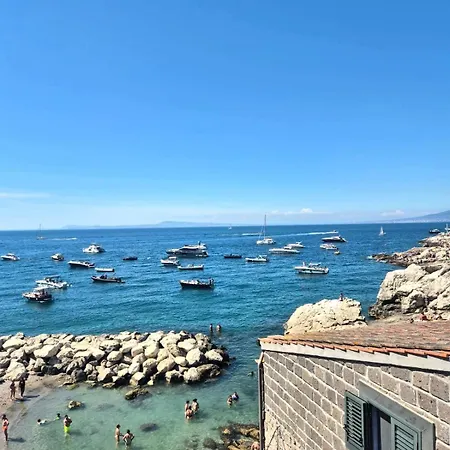 Daire Petite Sorrento